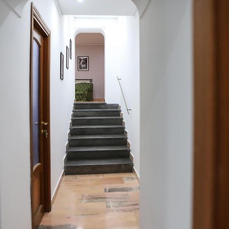 Modern Apartment At Piazza Del Gesu' By Wonderful Italy Naples Exterior photo